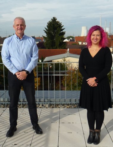 Bürgermeister Thorsten Bauroth und Iva Rosen